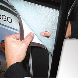 Gadeskilt 50x70cm Expo Sign, fs i 3 farver (Model 105)